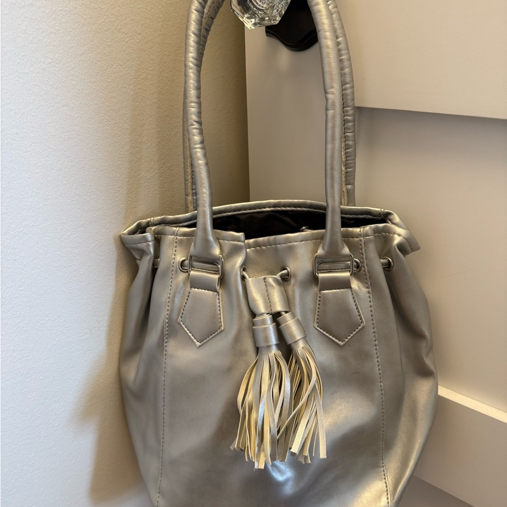 Elegant Silver Tote Bag with Tassel